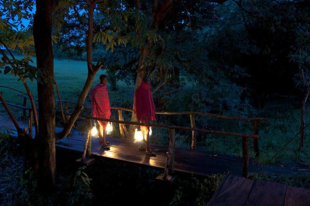 Enkewa Bush Camp Hotel Sekenani Exterior photo